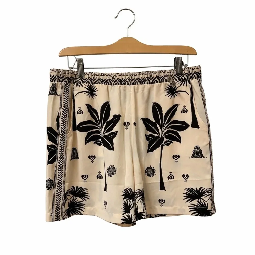 Cabi 6625 & 6635 Marrakesh Top & Shorts Spring 2024 Large NWT - Picture 6 of 11
